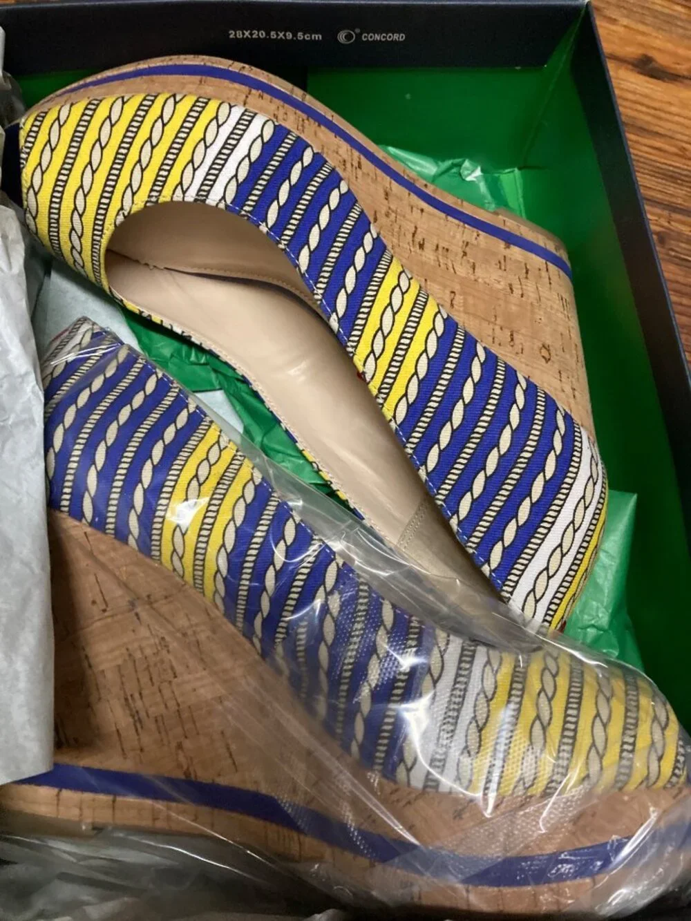 Tommy Hilfiger Women's Cork & Fabric Wedge Sandals Size 8M - New in Box